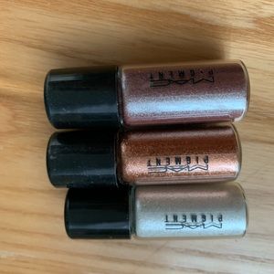 MAC Cosmetics Makeup - BUNDLE OF MAC COSMETICS PIGMENTS MAC Cosmetics Makeup - BUNDLE OF MAC COSMETICS PIGMENTS